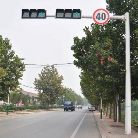 伊犁哈萨克自治州交通信号灯厂家_道路信号灯施工_红绿灯厂家_价格
