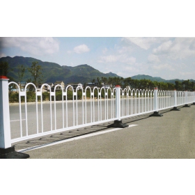 伊犁哈萨克自治州京式护栏厂家_京式道路护栏批发_护栏生产厂家_价格